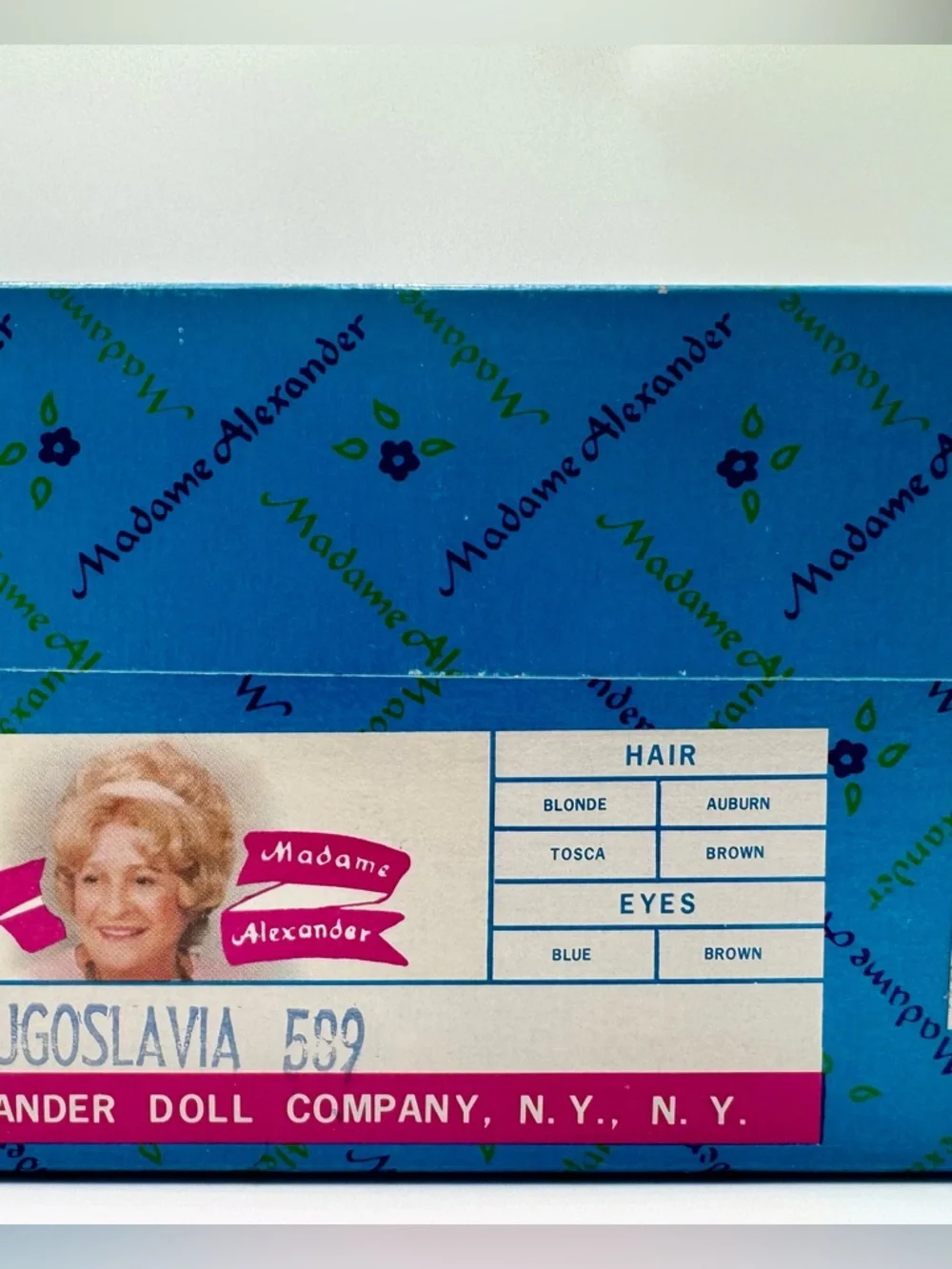 Madame Alexander doll, YUGOSLAVIA Model #589, International Collection in Box